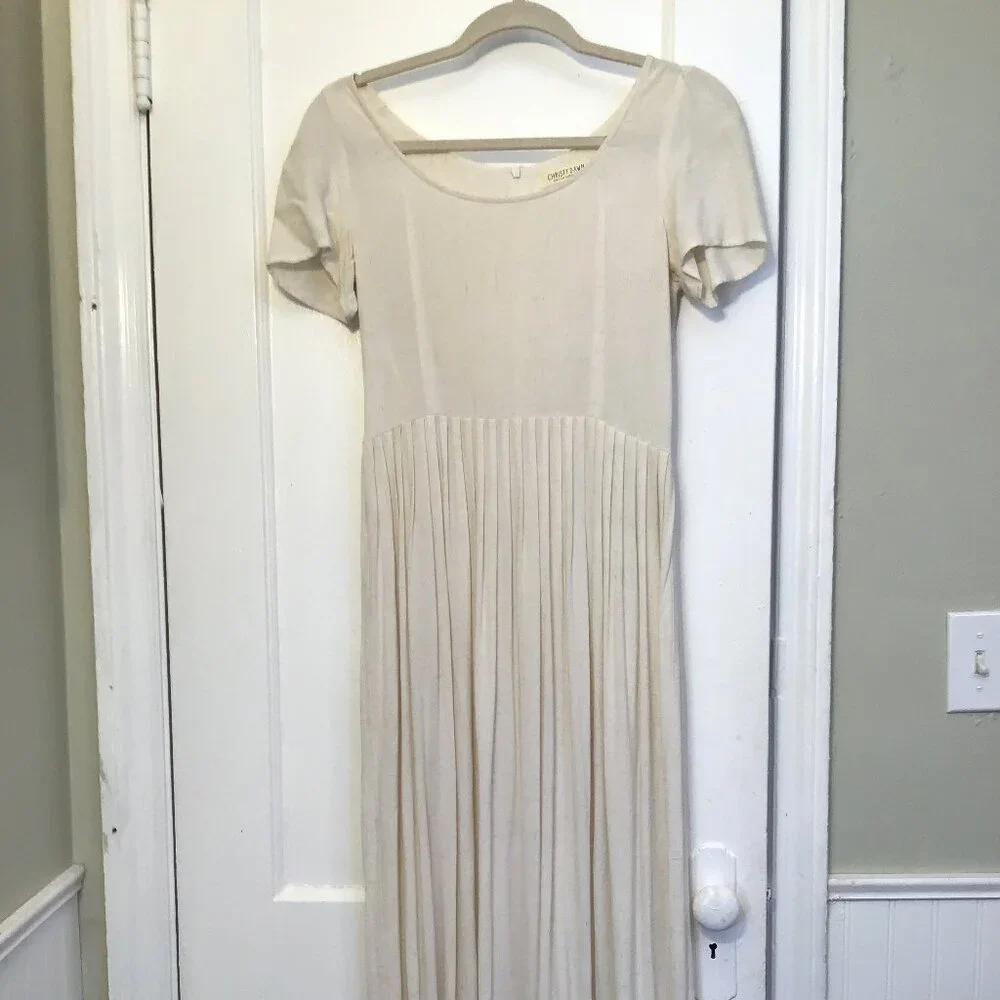 Christy Dawn Scarlet Dress in Eggshell - Picture 3 of 9